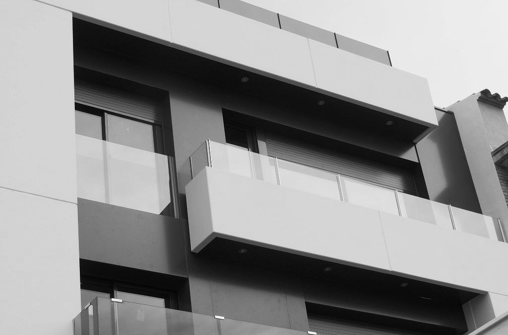 UNIFAMILIAR